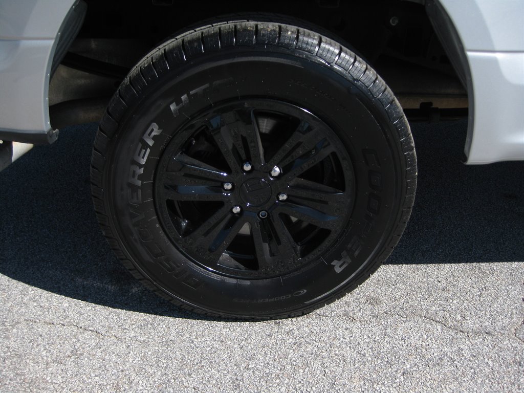 2016 Ford F150 XLT photo