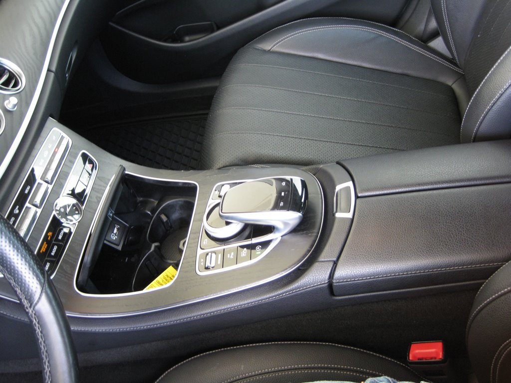 2018 Mercedes-Benz E-Class E300 With Sunroof AN photo