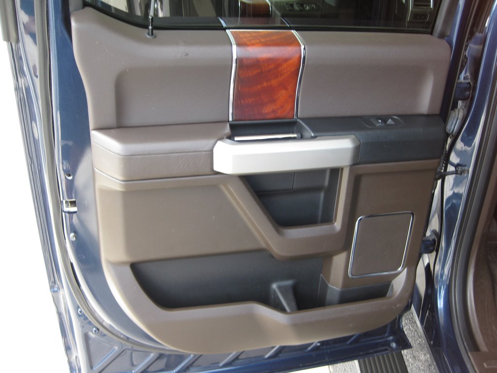 2016 Ford F150 King Ranch photo