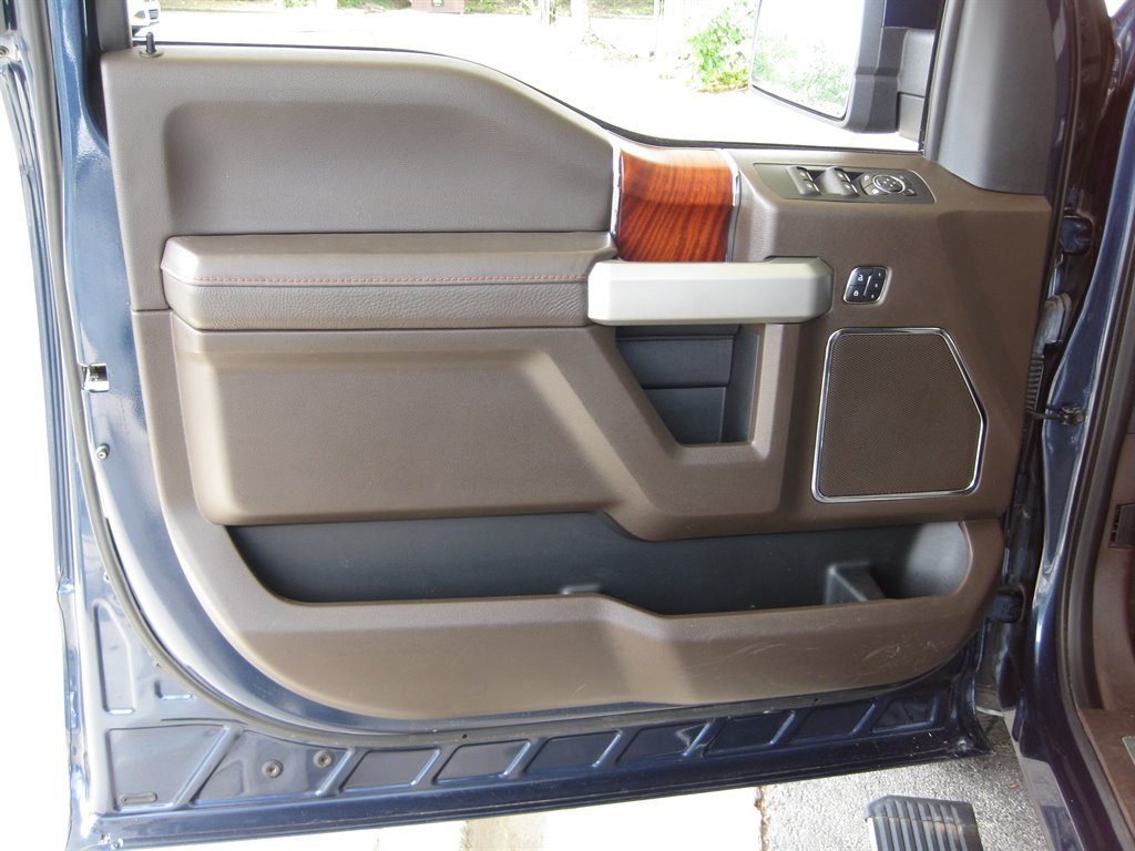2016 Ford F150 King Ranch photo