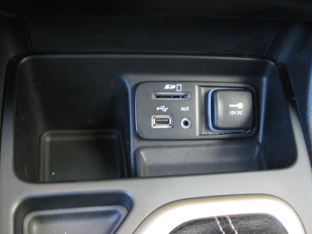 2016 Jeep Cherokee Latitude photo