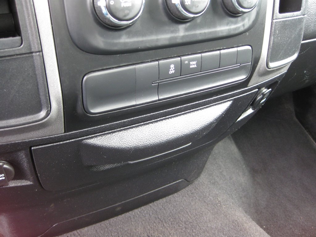 2016 RAM 1500 Tradesman-Hemi-Long  photo