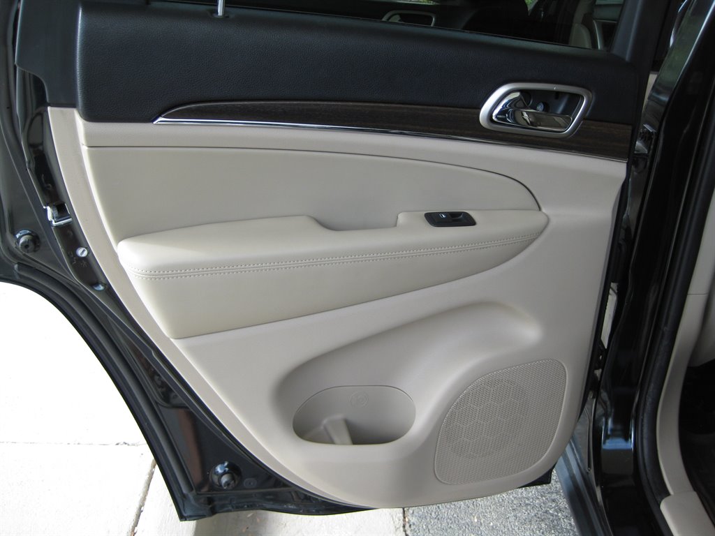 2014 Jeep Grand Cherokee Limited photo