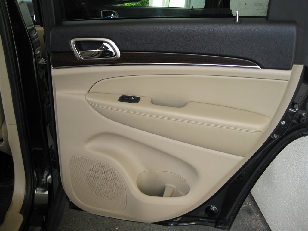 2014 Jeep Grand Cherokee Limited photo