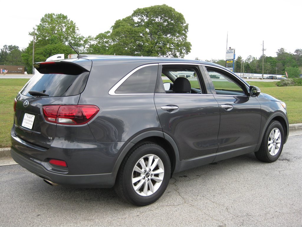 2019 Kia Sorento LX photo
