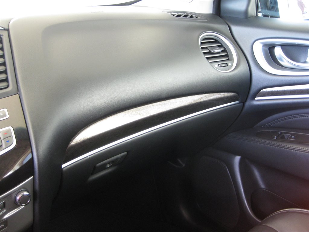 2013 Infiniti JX35 photo