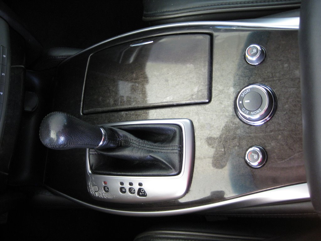 2013 Infiniti JX35 photo
