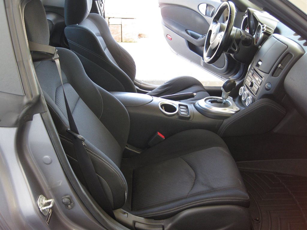 2013 Nissan 370Z photo
