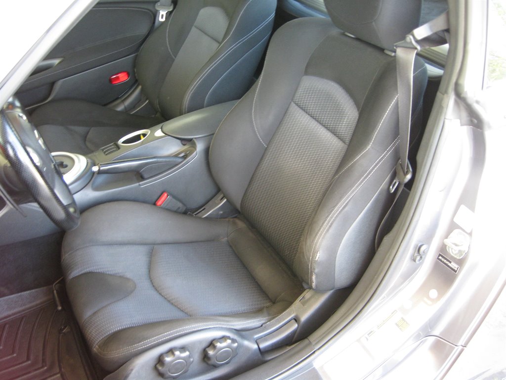 2013 Nissan 370Z photo