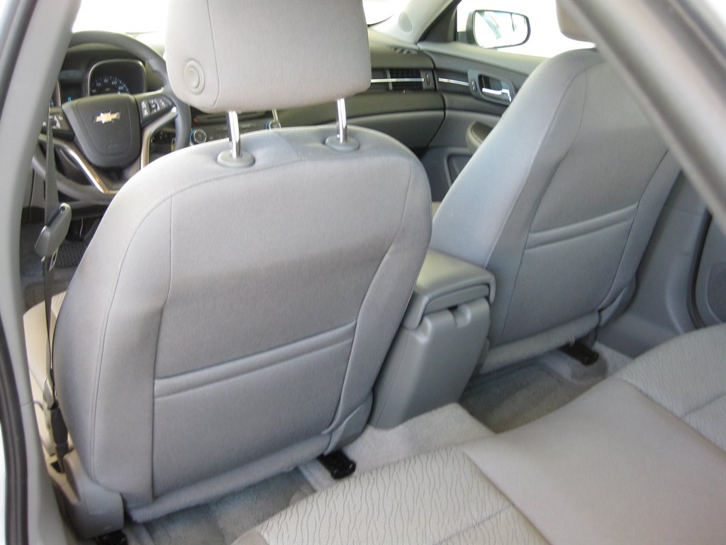 2013 Chevrolet Malibu LS photo