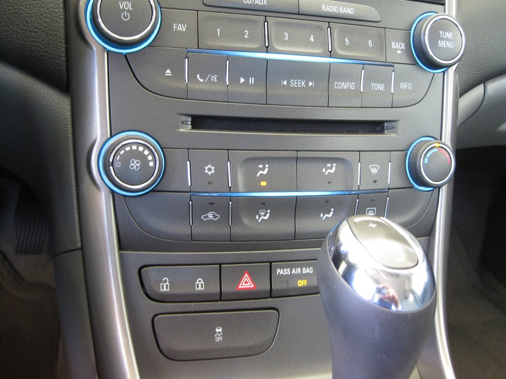 2013 Chevrolet Malibu LS photo
