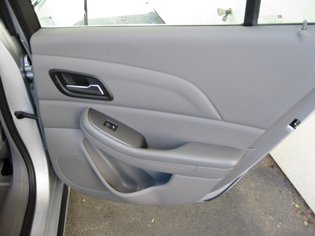 2013 Chevrolet Malibu LS photo