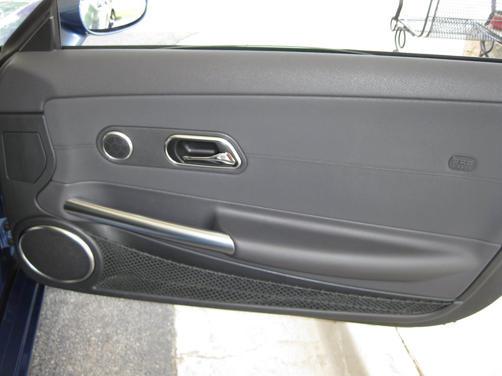 2005 Chrysler Crossfire Limited photo