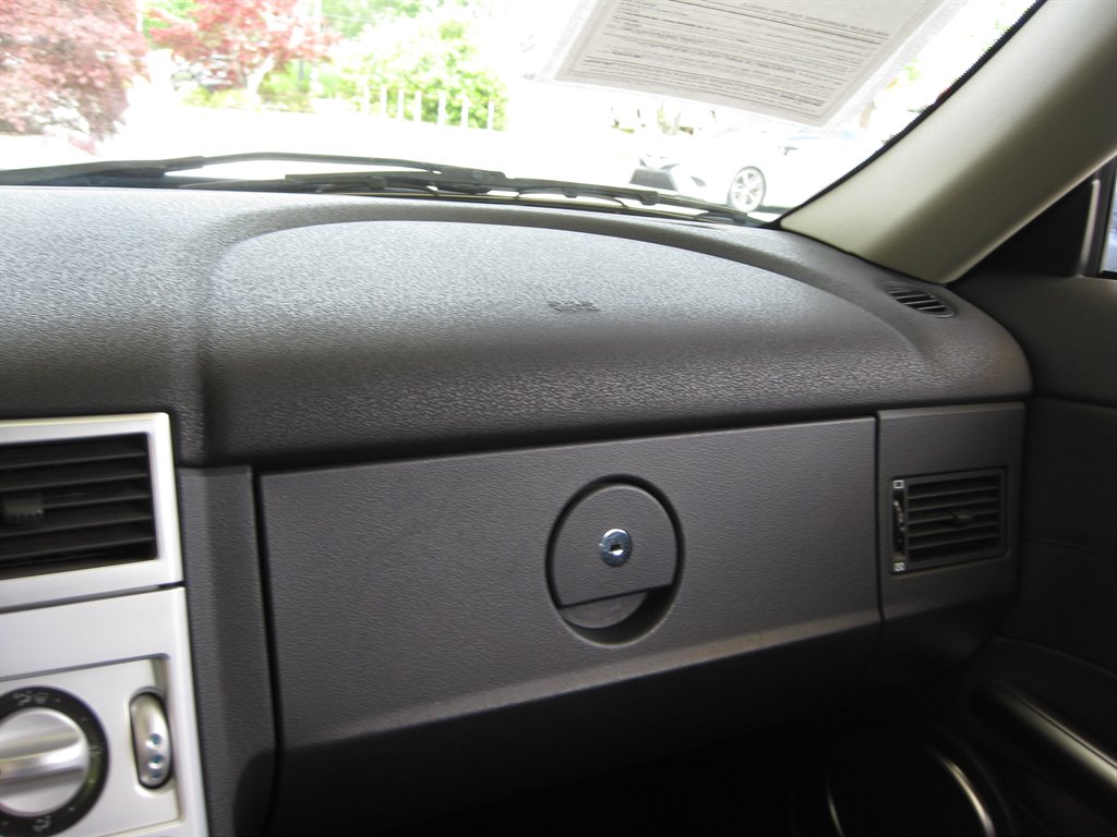 2005 Chrysler Crossfire Limited photo