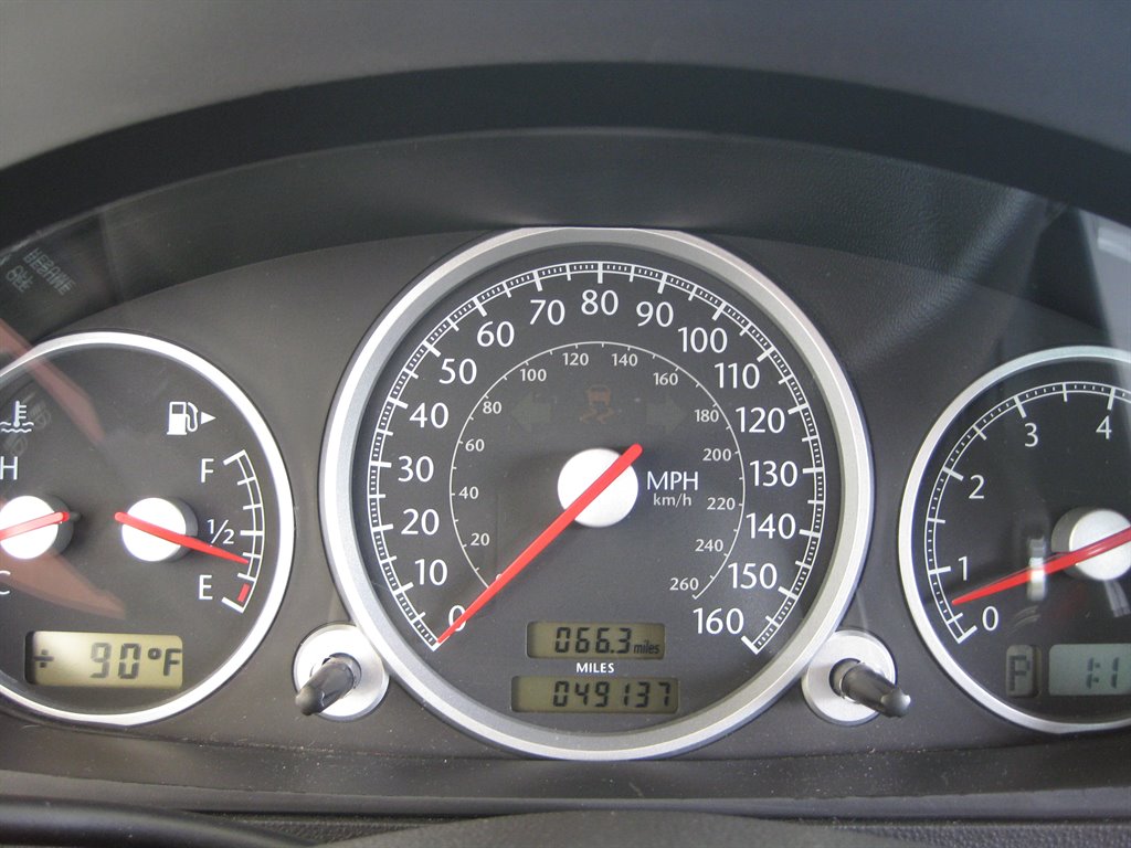 2005 Chrysler Crossfire Limited photo
