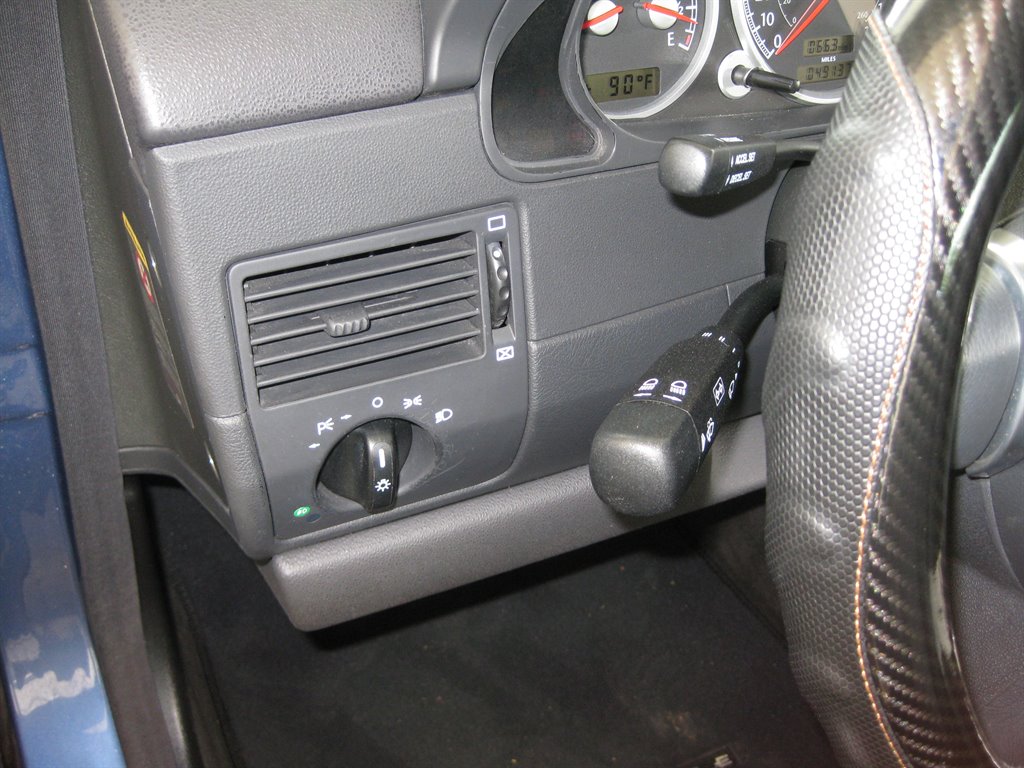 2005 Chrysler Crossfire Limited photo