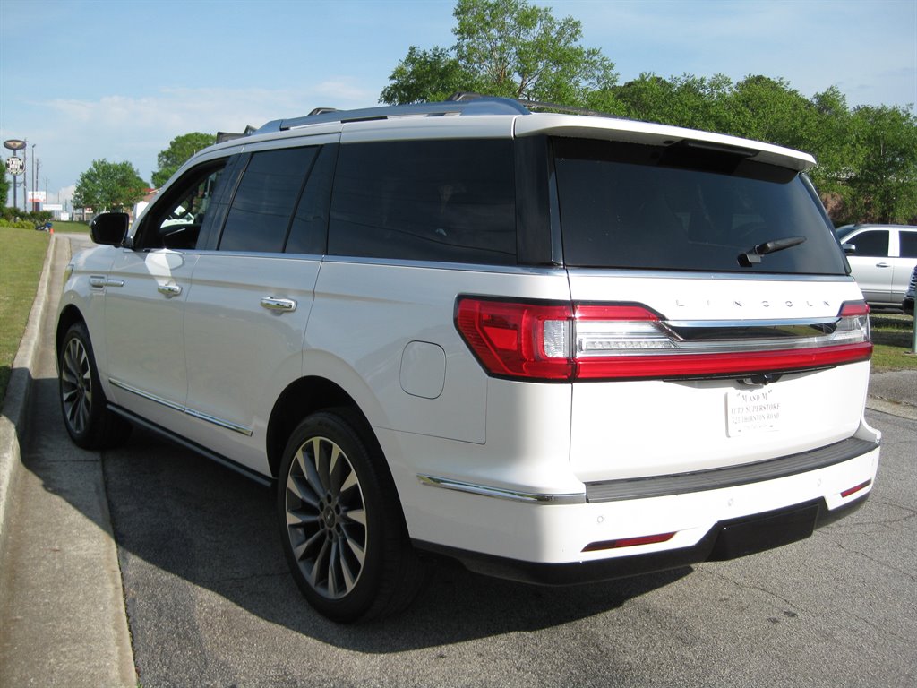 2019 Lincoln Navigator Select With Pano SUN photo