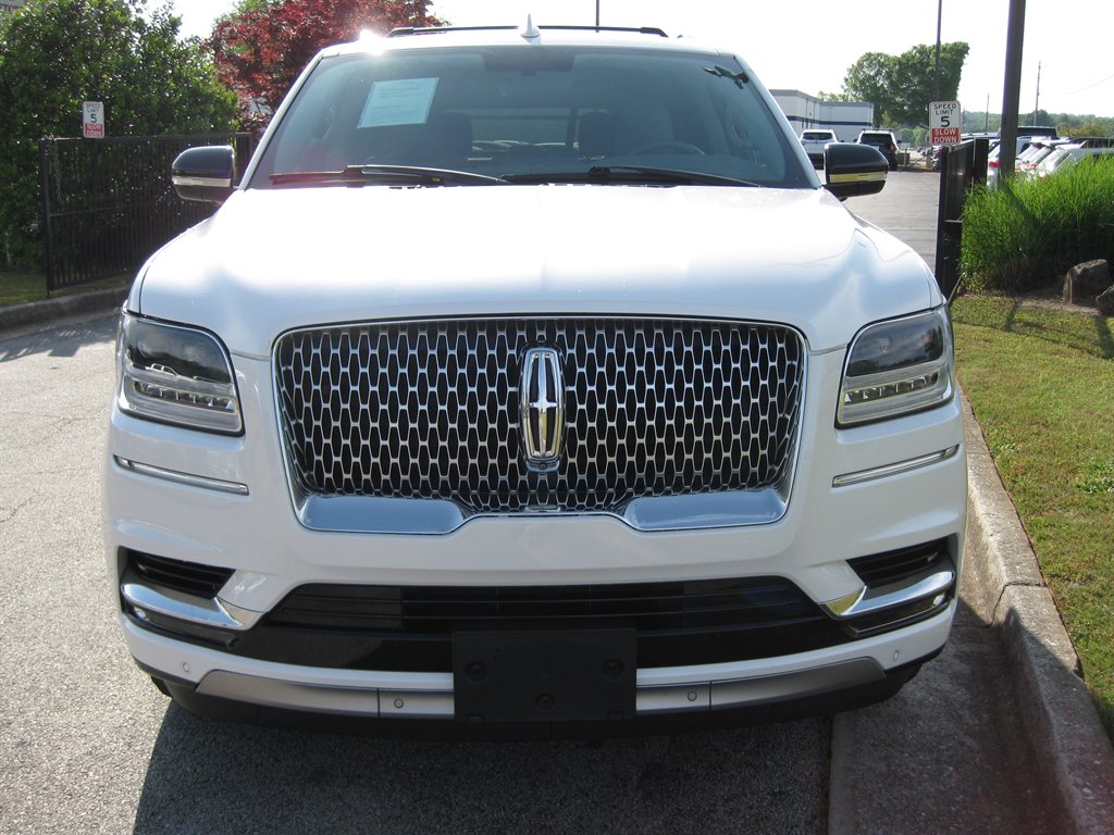 2019 Lincoln Navigator Select With Pano SUN photo