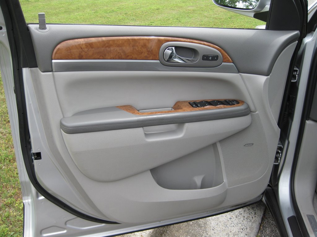 2012 Buick Enclave Leather photo