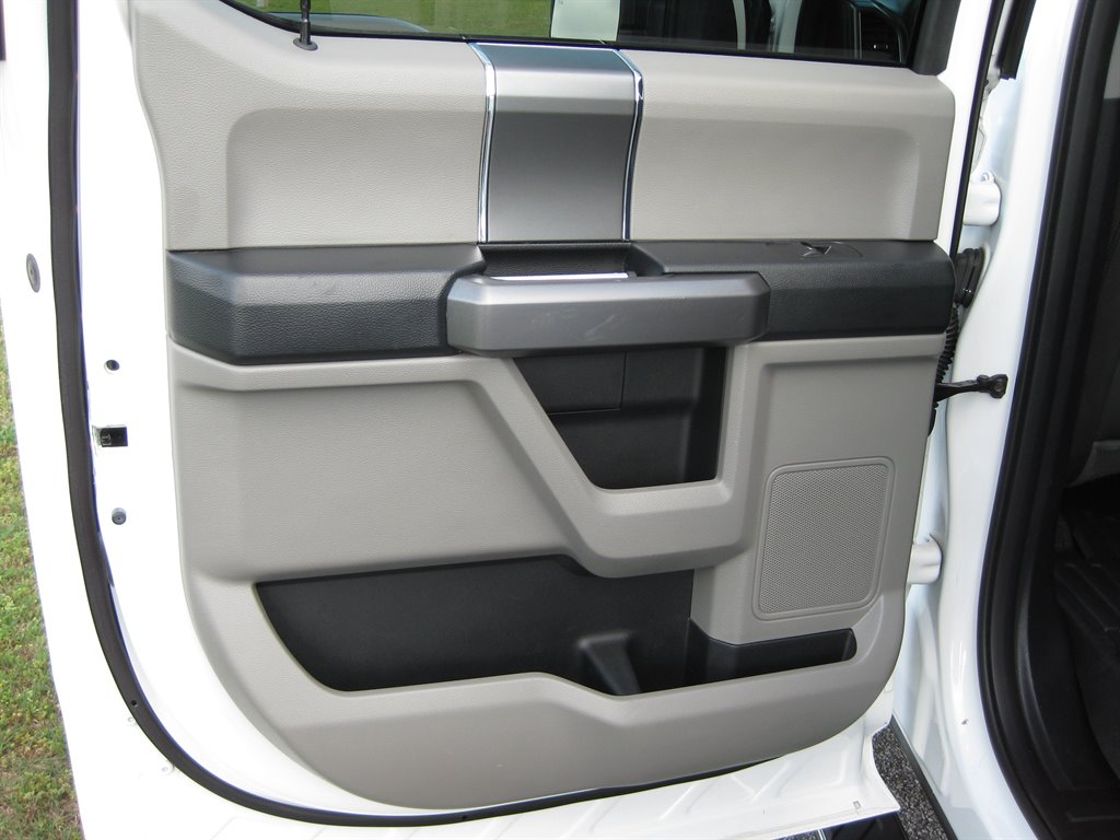 2018 Ford F150 XLT With 302a PKG photo