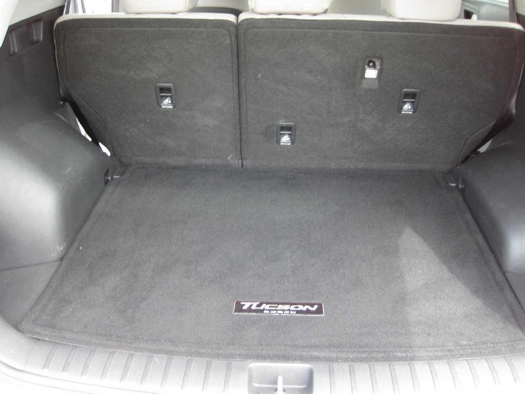 2019 Hyundai Tucson Value With Cargo PKG photo