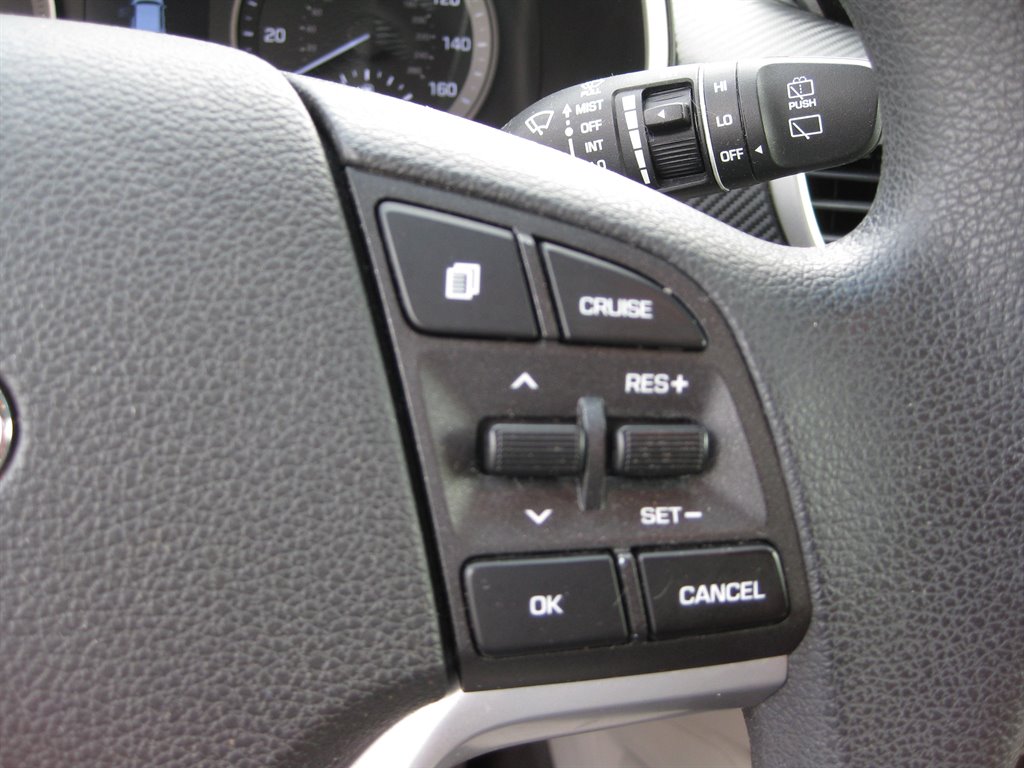 2019 Hyundai Tucson Value With Cargo PKG photo