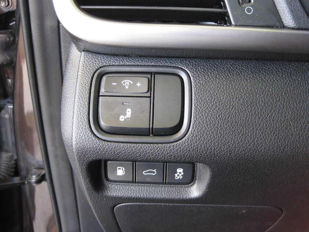 2018 Kia Optima LX photo