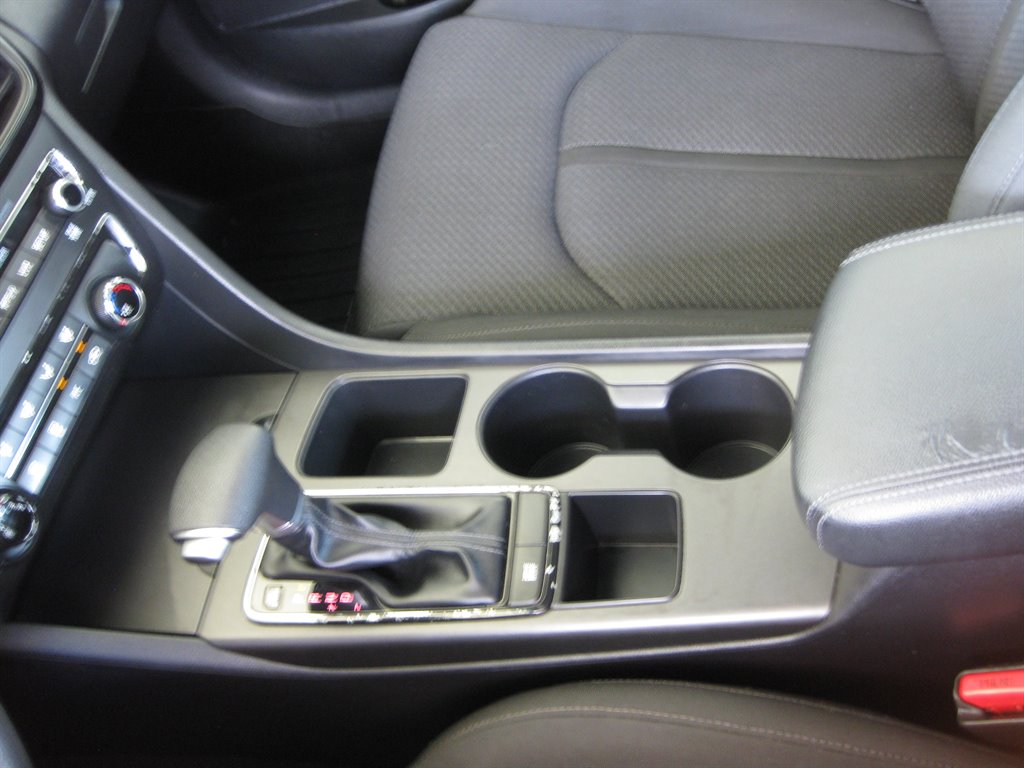 2018 Kia Optima LX photo