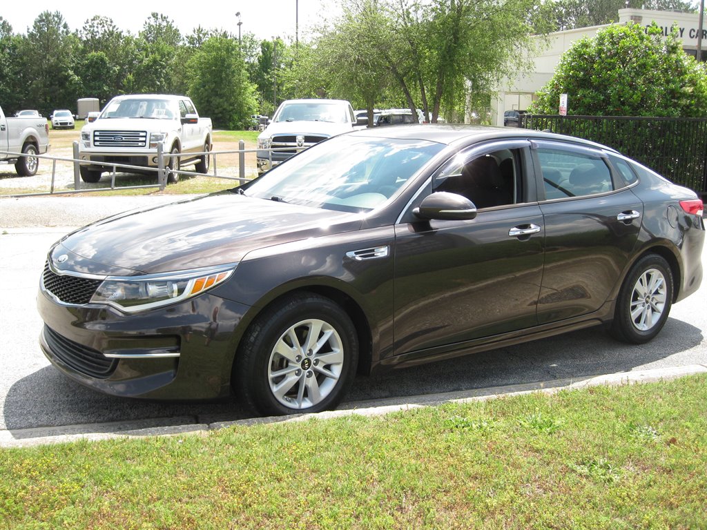 2018 Kia Optima LX photo