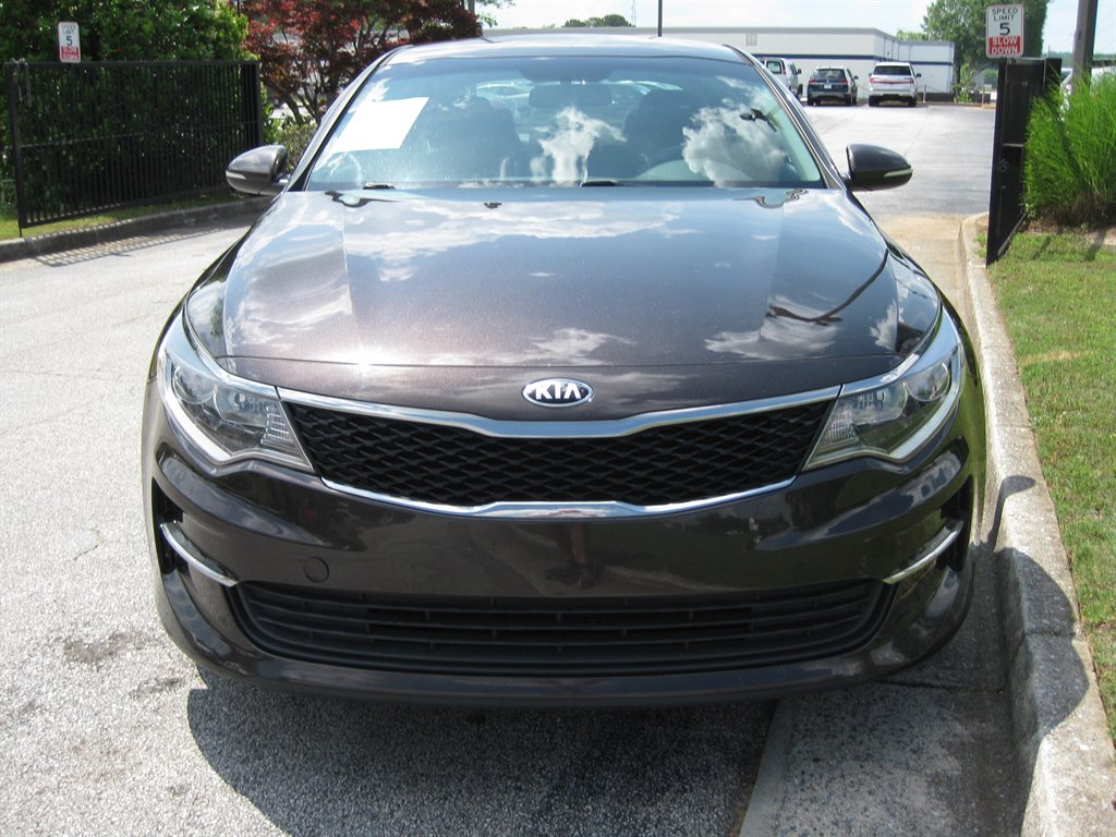 2018 Kia Optima LX photo