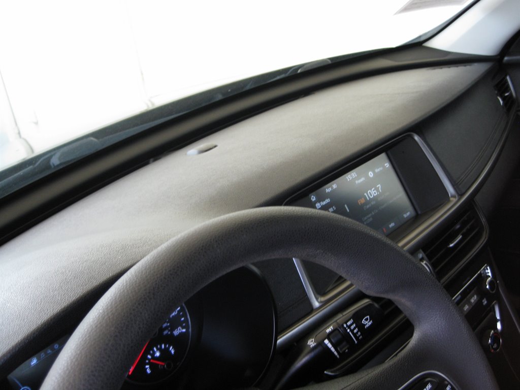 2018 Kia Optima LX photo