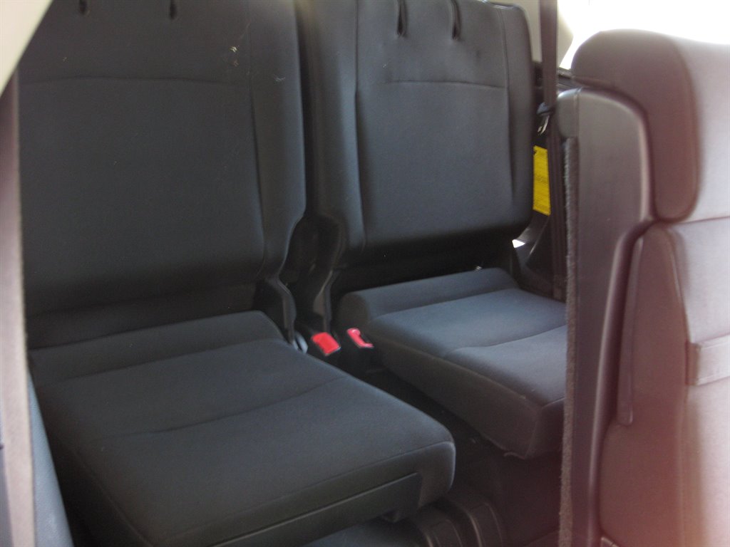 2017 Toyota 4Runner SR5 Premium With 3rd photo