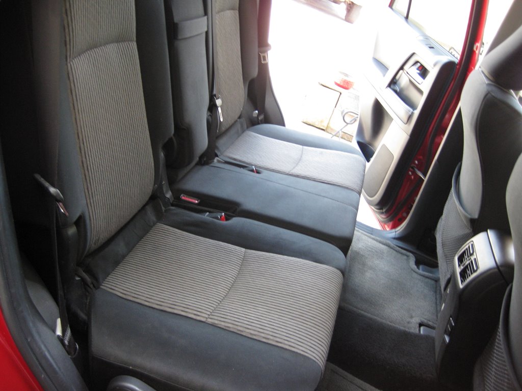 2017 Toyota 4Runner SR5 Premium With 3rd photo
