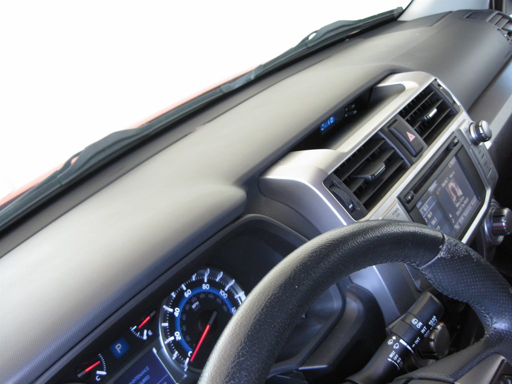 2017 Toyota 4Runner SR5 Premium With 3rd photo