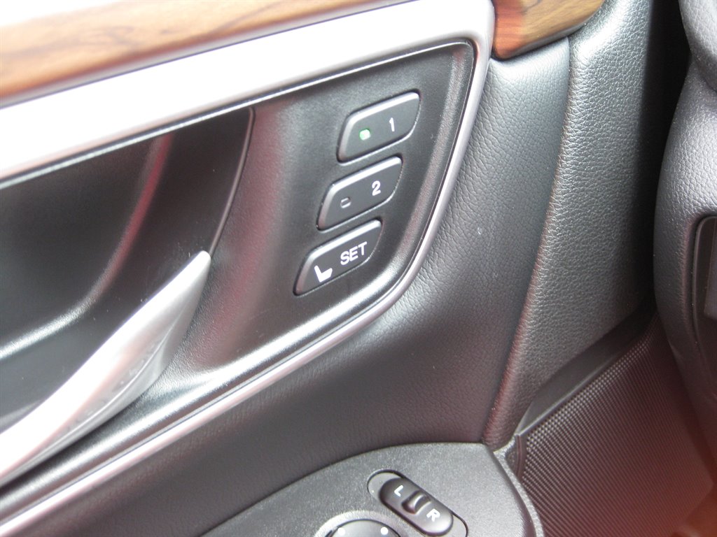 2017 Honda CR-V EX-L photo