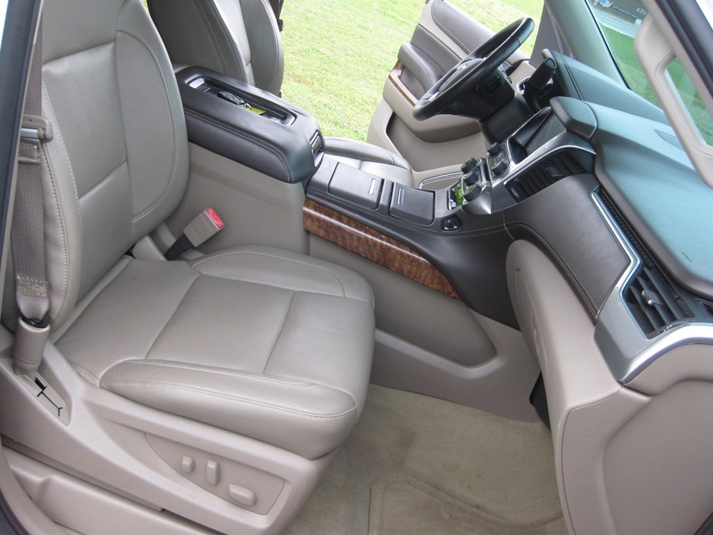 2015 Chevrolet Tahoe LTZ photo