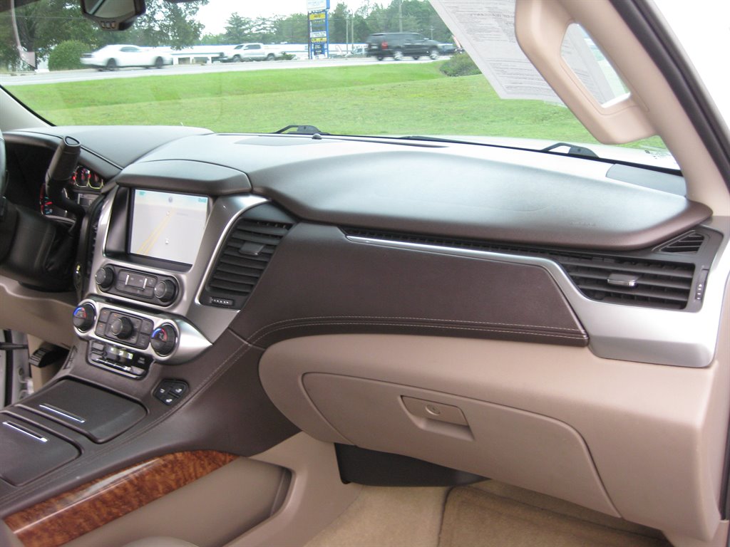 2015 Chevrolet Tahoe LTZ photo