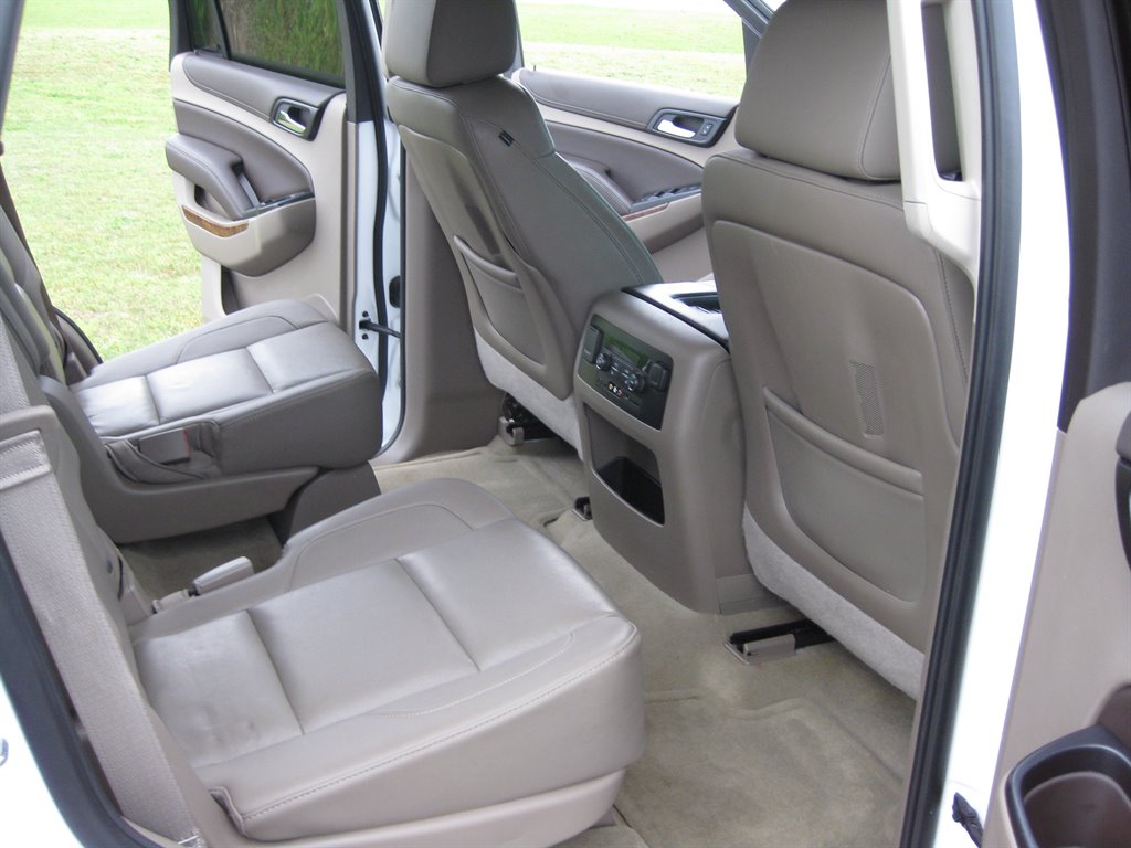 2015 Chevrolet Tahoe LTZ photo
