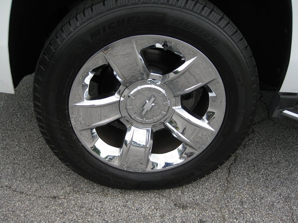 2015 Chevrolet Tahoe LTZ photo