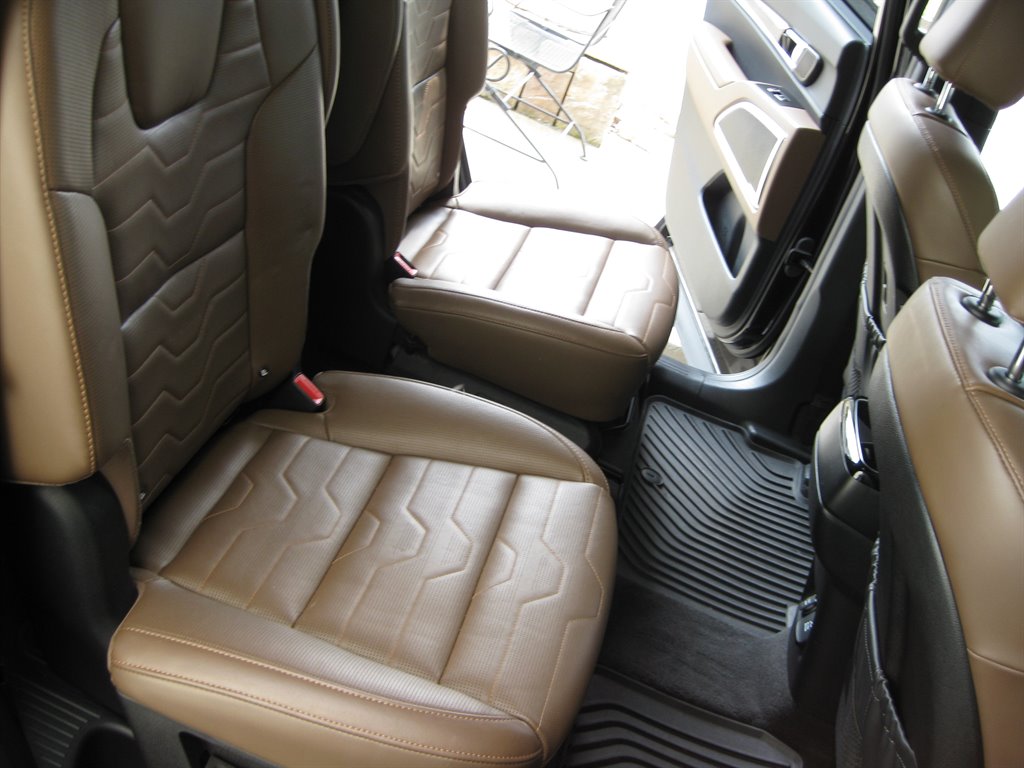 2020 Kia Telluride SX Prestige PKG photo