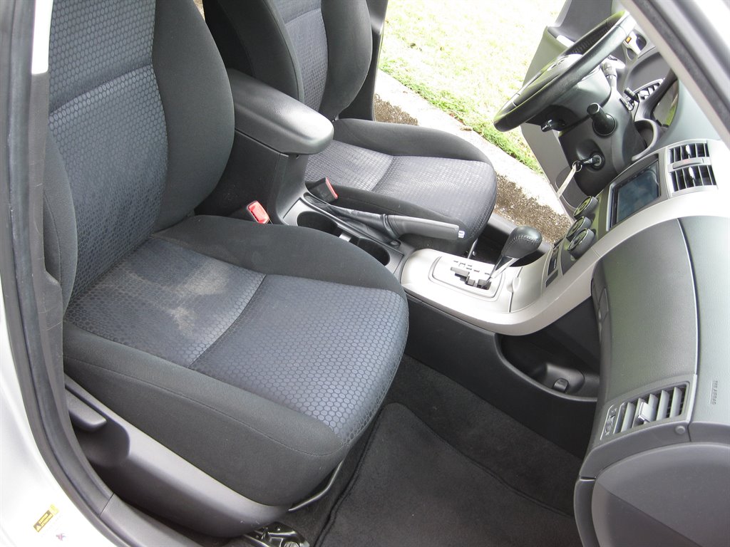 2010 Toyota Corolla XRS photo