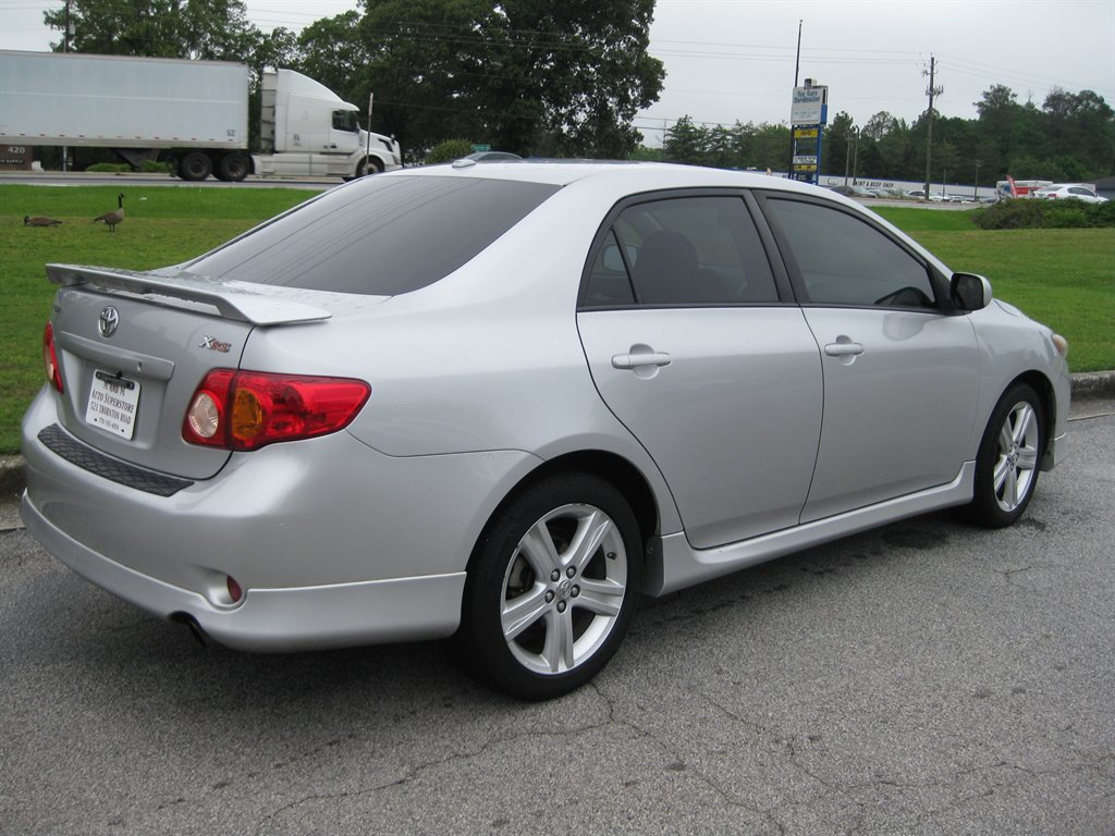 2010 Toyota Corolla XRS photo