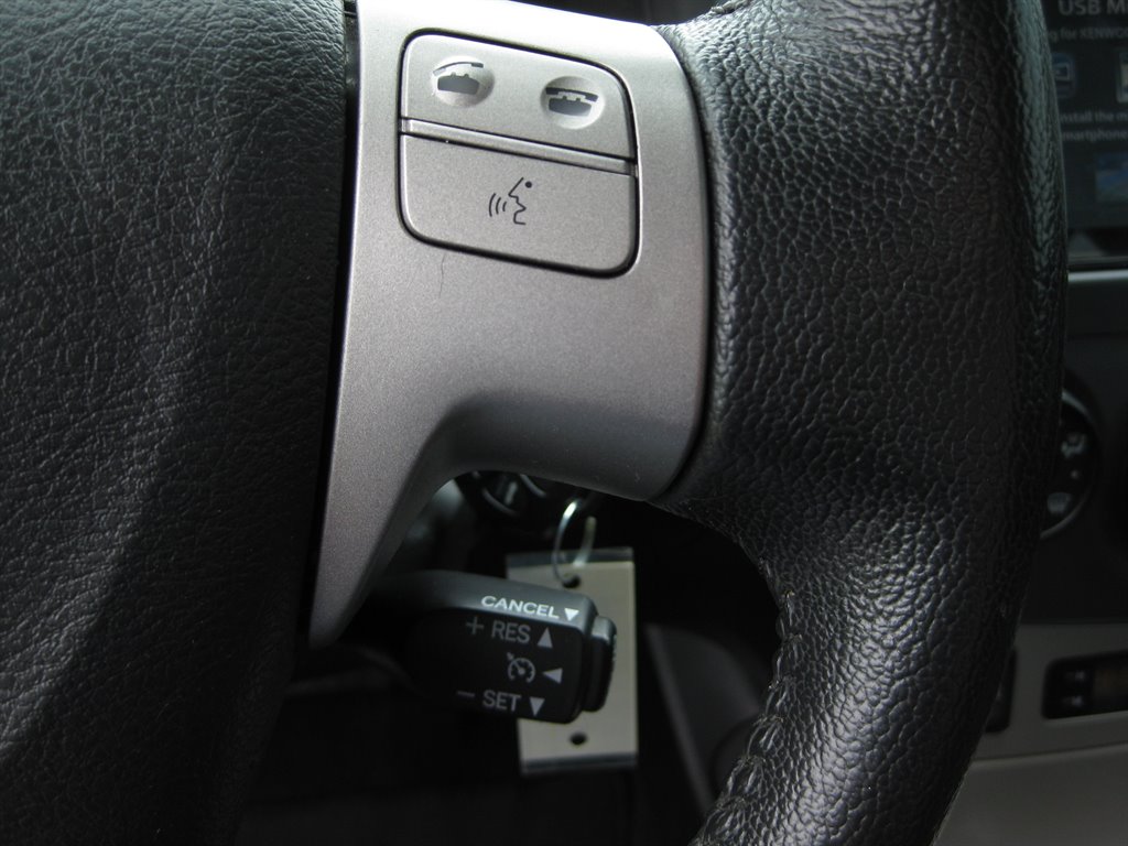 2010 Toyota Corolla XRS photo
