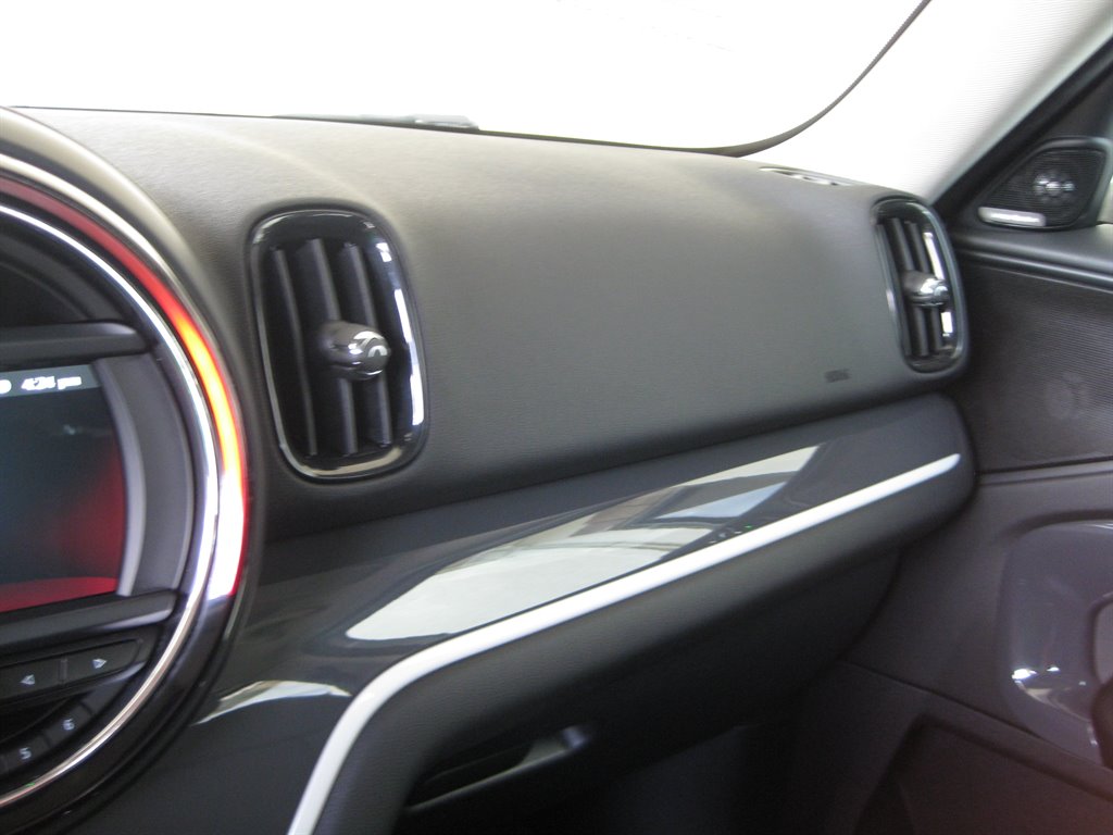 2015 Mini Cooper ALL4 photo 39