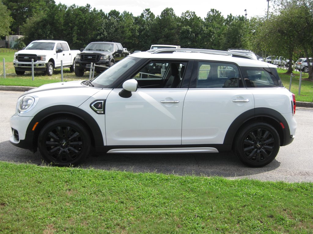 2015 Mini Cooper ALL4 photo 24