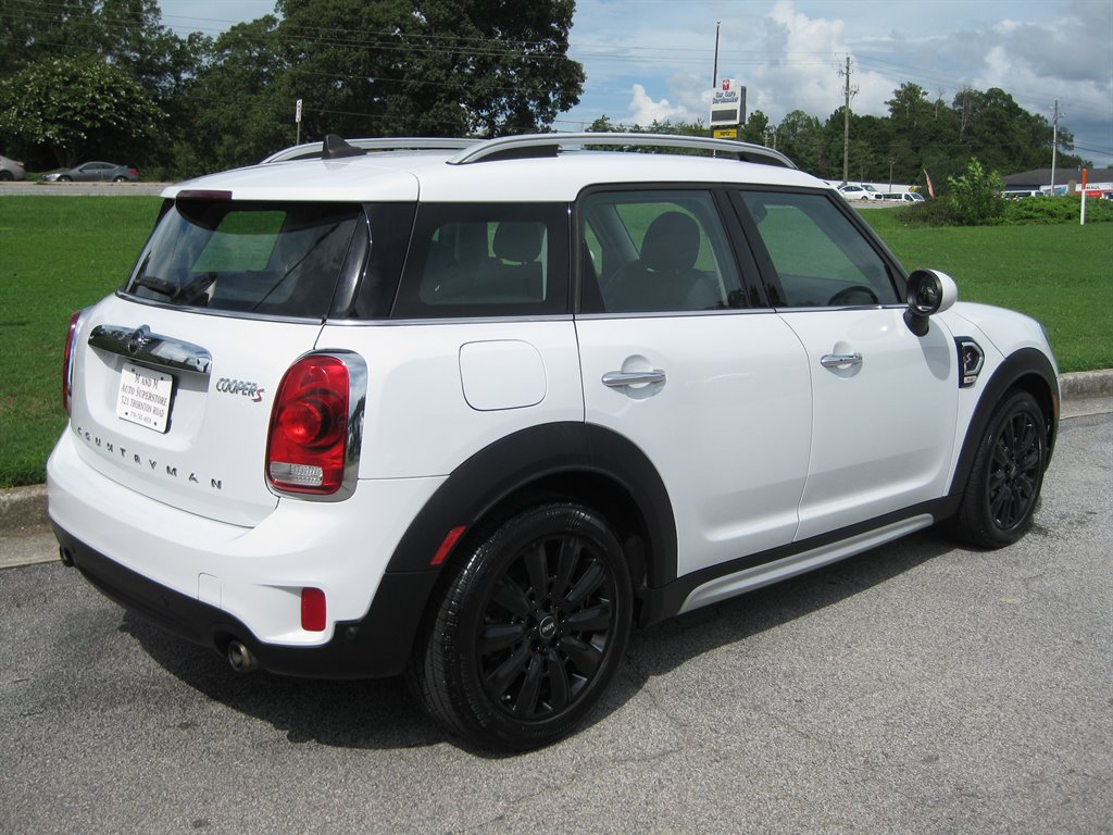 2015 Mini Cooper ALL4 photo 27