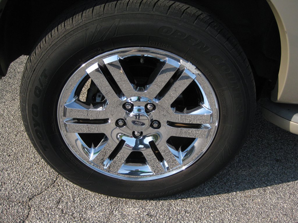 2010 Ford Explorer - $4,000