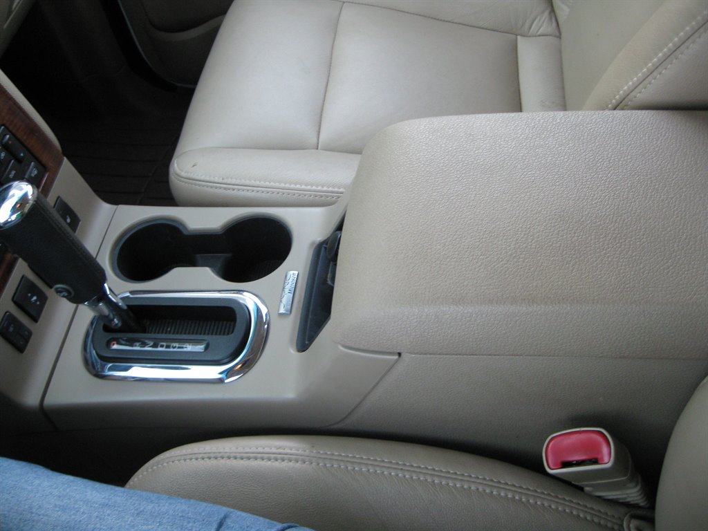 2010 Ford Explorer - $4,000