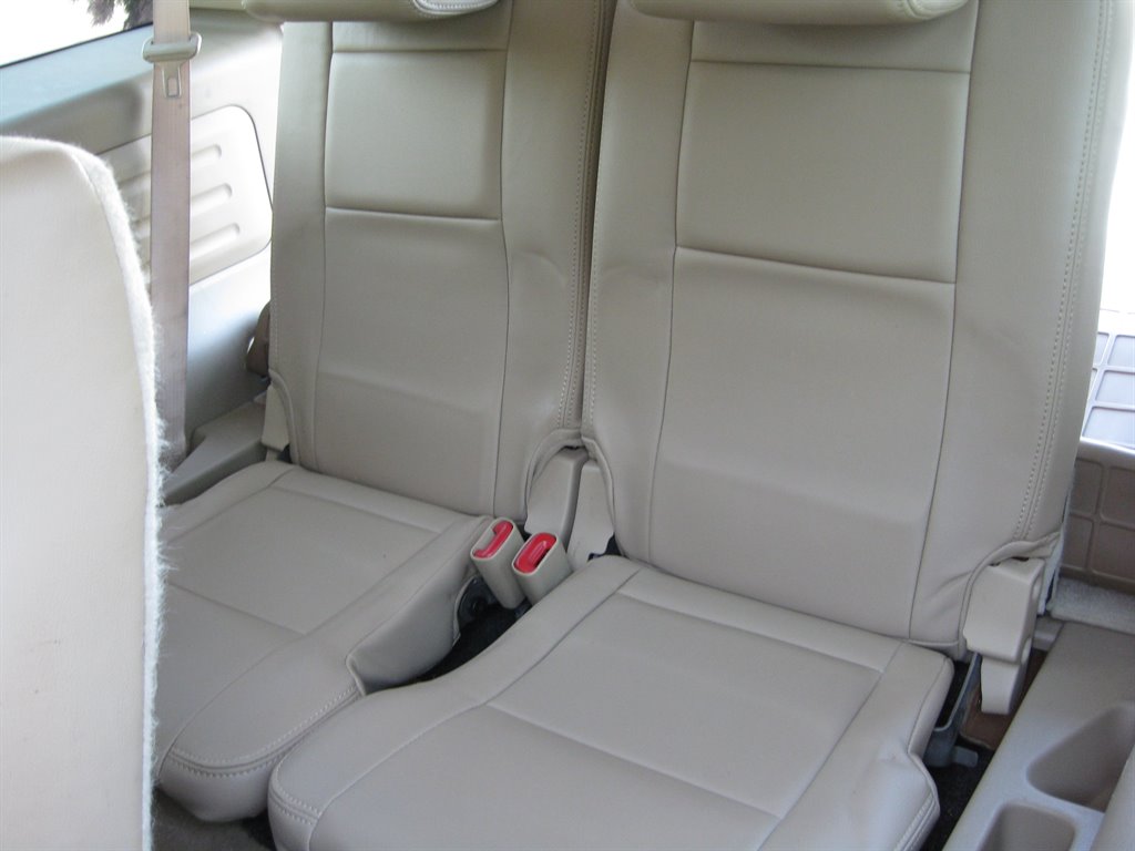 2010 Ford Explorer - $4,000