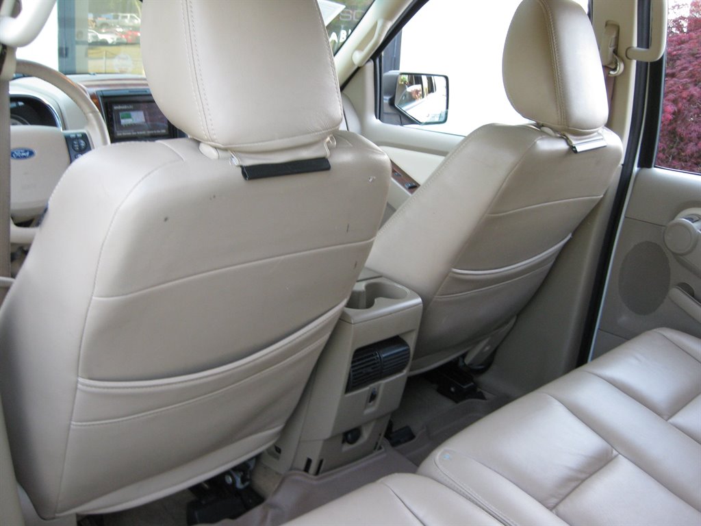 2010 Ford Explorer - $4,000